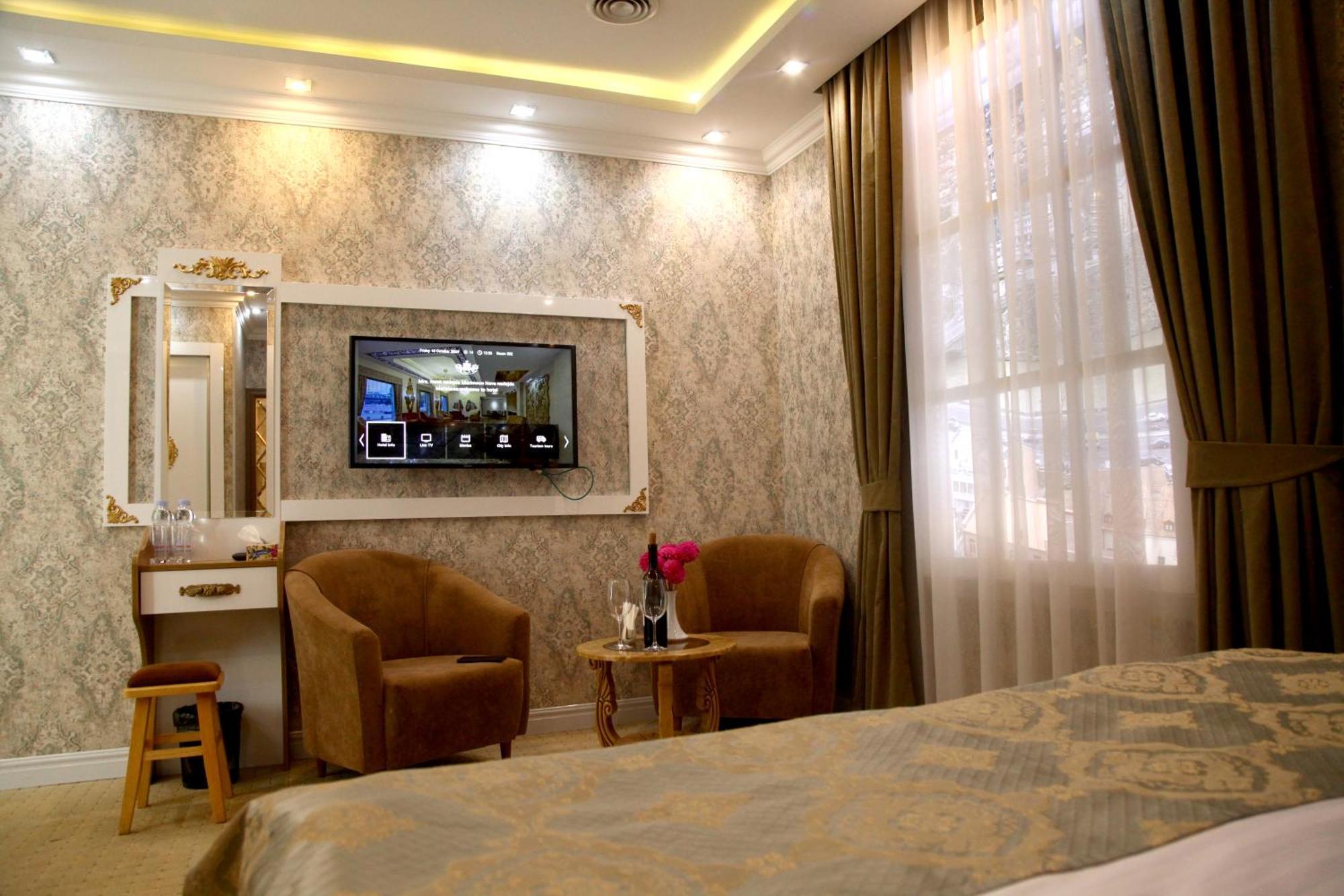 Aqua Hotel Тбилиси Экстерьер фото